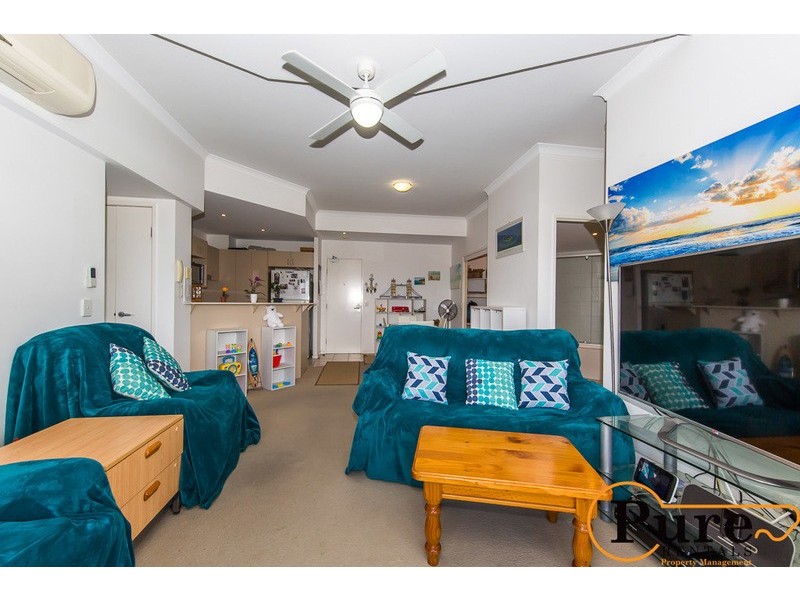 15/5 Rock Street, Scarborough QLD 4020