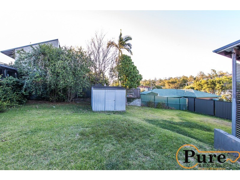 42 Aralia Street, Arana Hills QLD 4054
