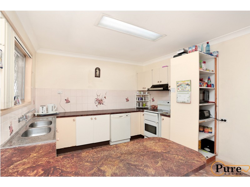 24 Straight Drive, Browns Plains QLD 4118