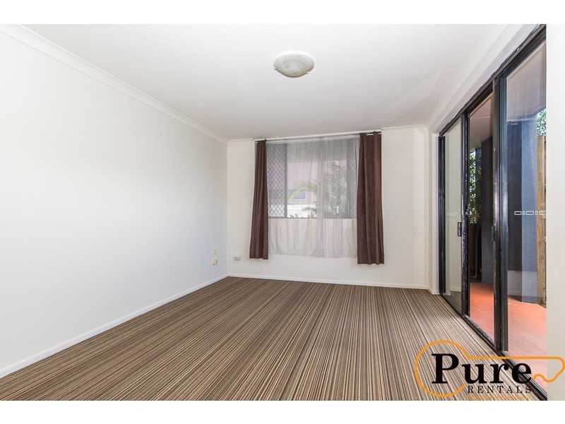 1/574 Kingsford Smith Drive, Hamilton QLD 4007