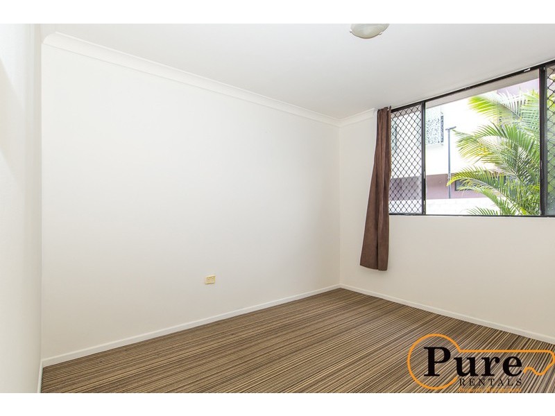 1/574 Kingsford Smith Drive, Hamilton QLD 4007