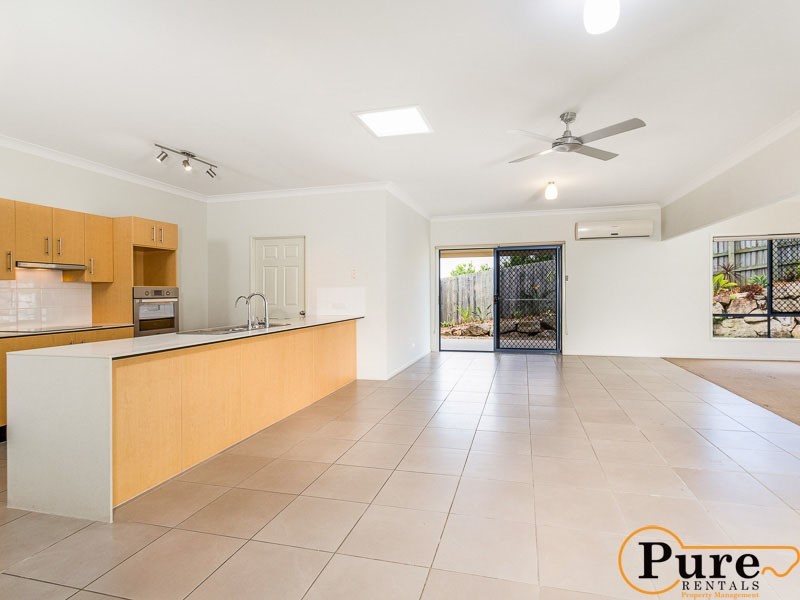 20 Stone Brook Court, Cashmere QLD 4500