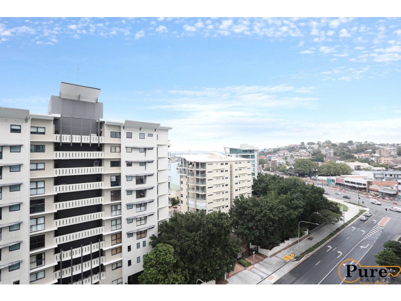 10910/8 Harbour Road, Hamilton QLD 4007