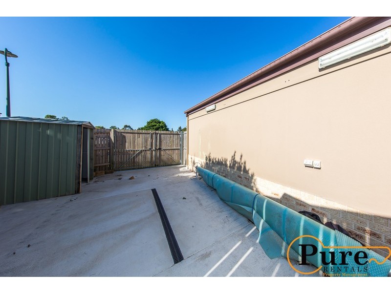 22 Matthews Way, Wakerley QLD 4154
