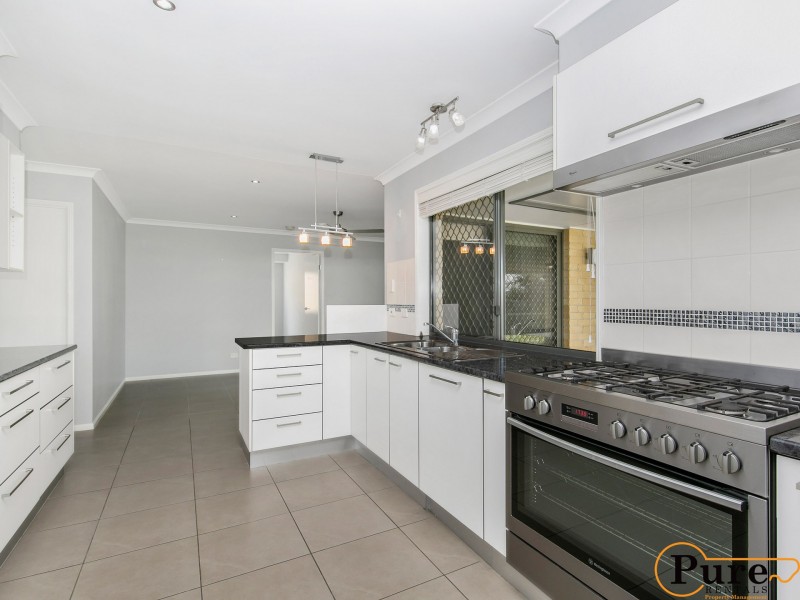 52 Bailey Road, Birkdale QLD 4159
