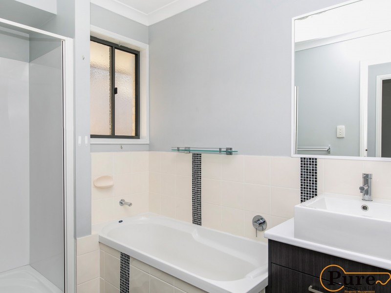 52 Bailey Road, Birkdale QLD 4159