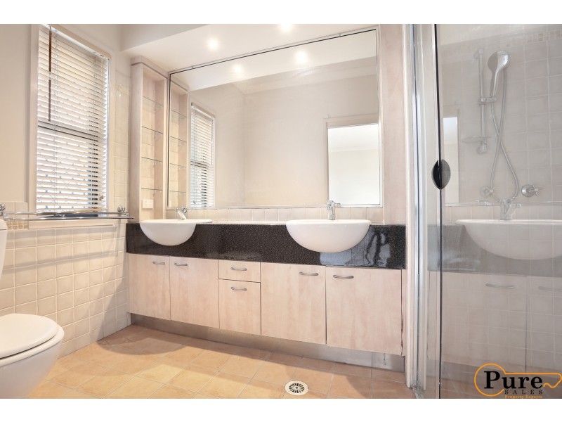 69 Springvale Circuit, Underwood QLD 4119