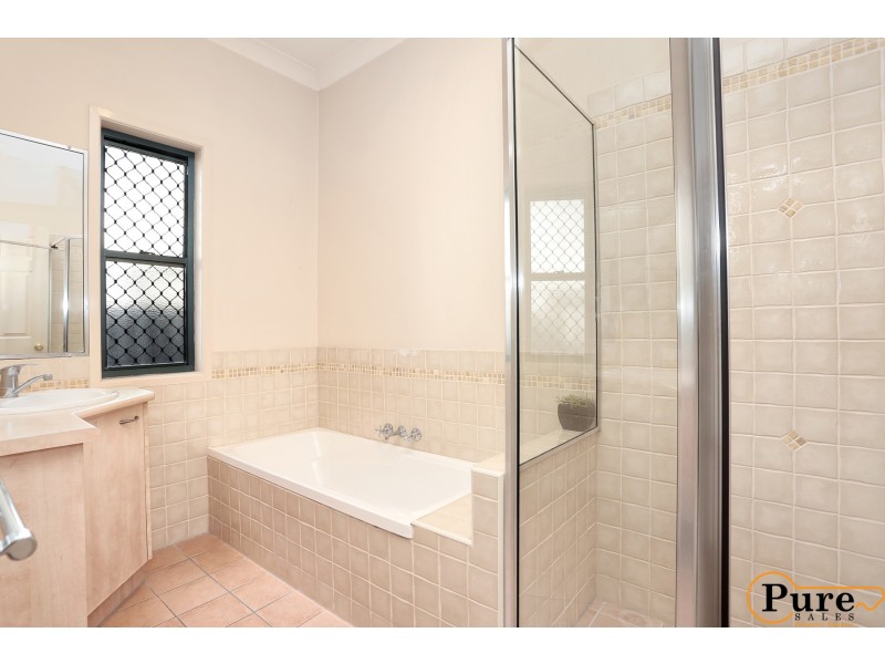 69 Springvale Circuit, Underwood QLD 4119