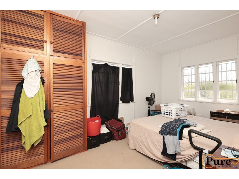 65 Chaucer Street, Moorooka QLD 4105