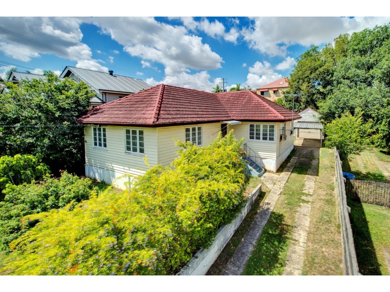 65 Chaucer Street, Moorooka QLD 4105