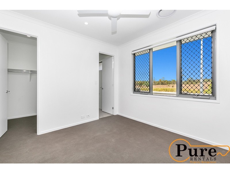 1/18 Foxtail Road, Ripley QLD 4306