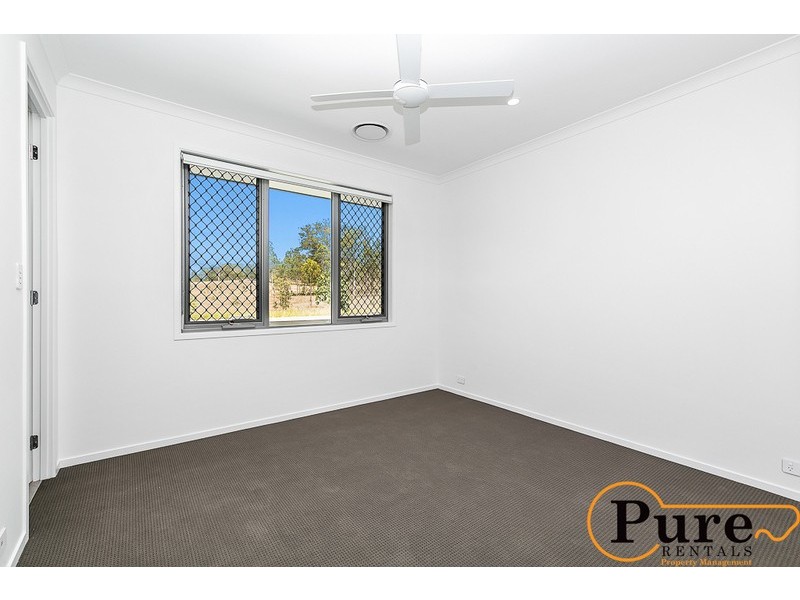 1/18 Foxtail Road, Ripley QLD 4306