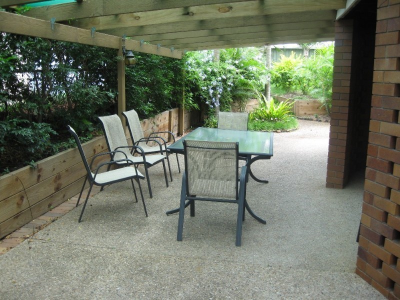 17 Dennis Street, Grange QLD 4051