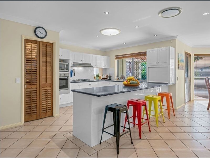 16 Grey Gum Close, Bridgeman Downs QLD 4035