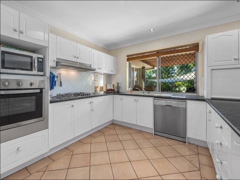 16 Grey Gum Close, Bridgeman Downs QLD 4035