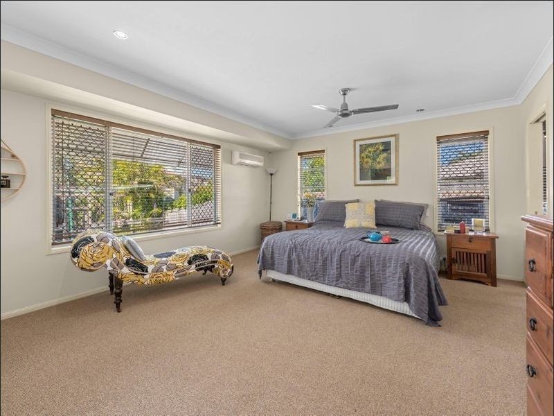 16 Grey Gum Close, Bridgeman Downs QLD 4035