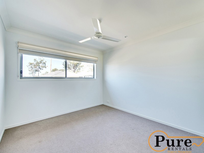 21 Tall Woods Court, Brookwater QLD 4300