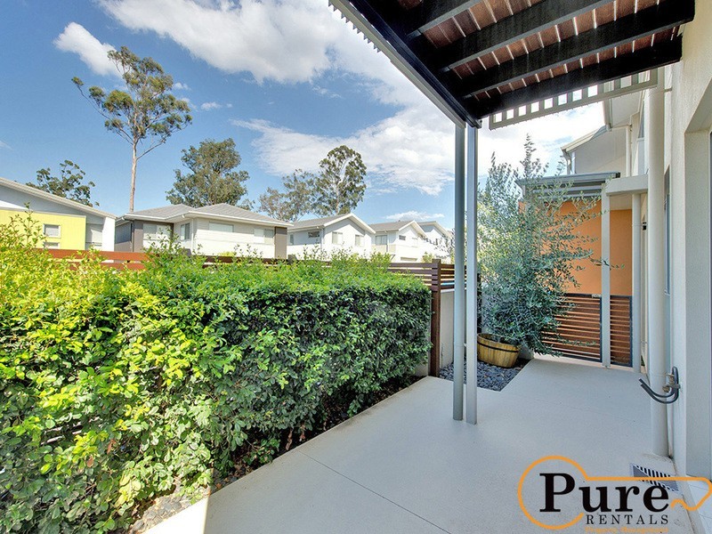 21 Tall Woods Court, Brookwater QLD 4300