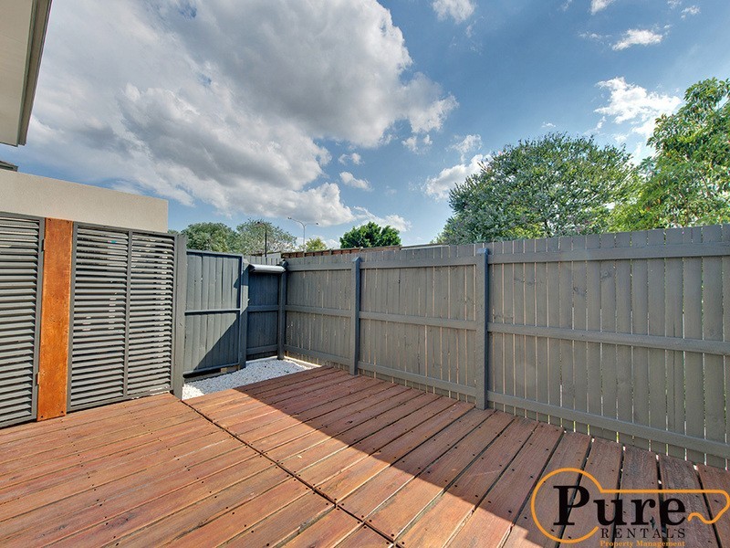 21 Tall Woods Court, Brookwater QLD 4300