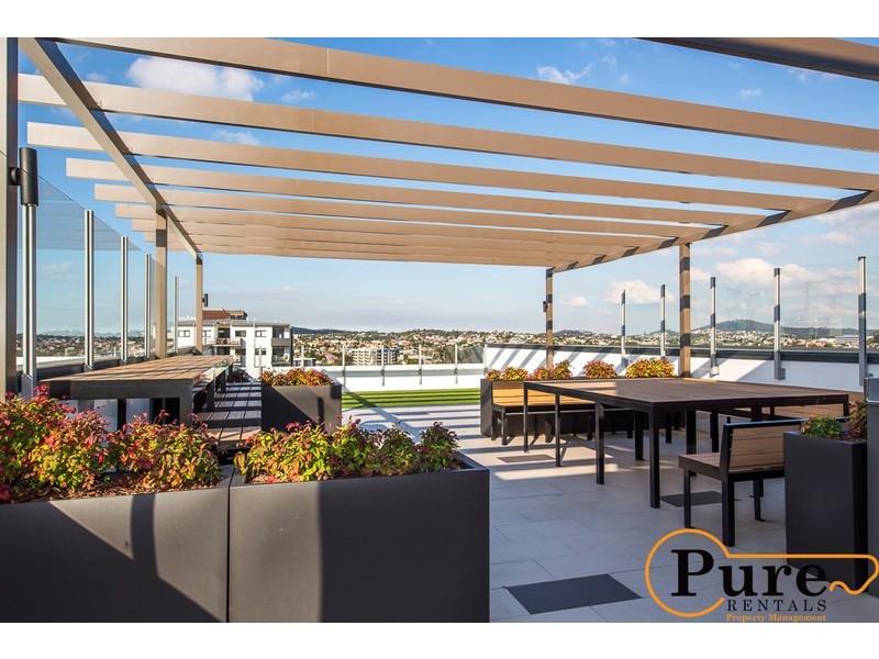 34/17-19 Carl Street, Woolloongabba QLD 4102