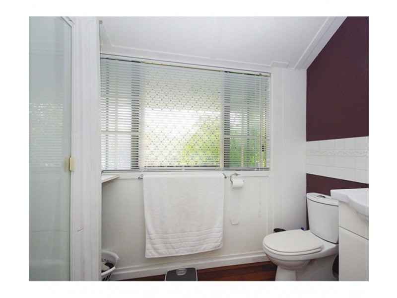 16 Sword Street, Woolloongabba QLD 4102