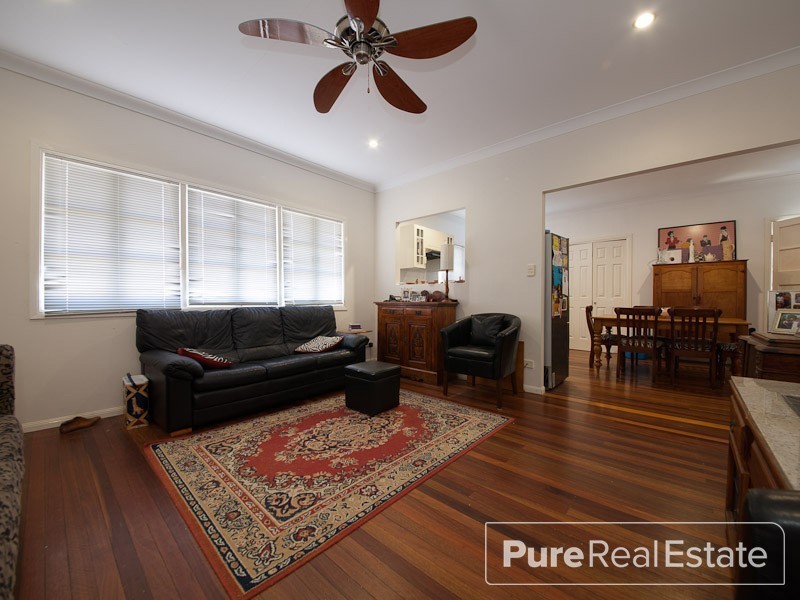 29 Nevitt Street, Stafford QLD 4053