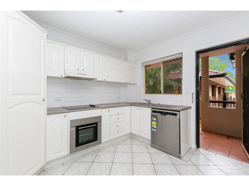 2/45 Bilyana Street, Balmoral QLD 4171