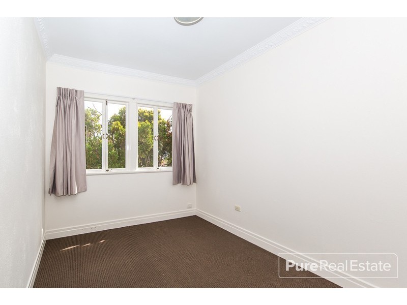 82 Fingal Street, Tarragindi QLD 4121