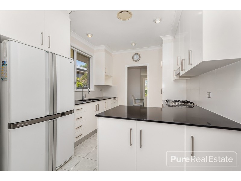 11 Sovereign Place, Boondall QLD 4034