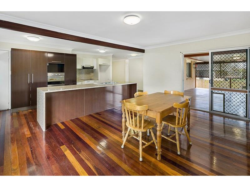 3 Winston Street, Wynnum West QLD 4178