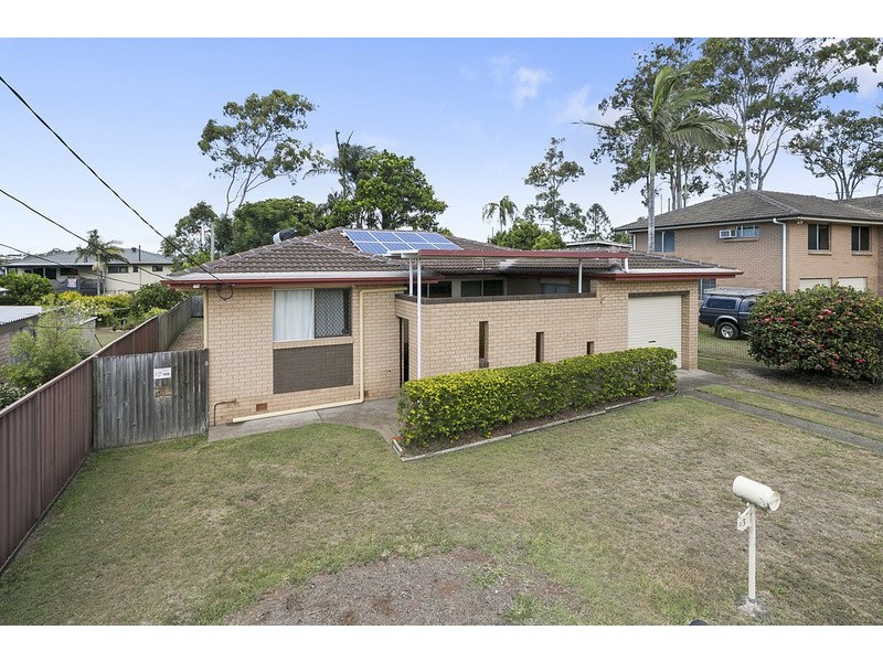 3 Winston Street, Wynnum West QLD 4178