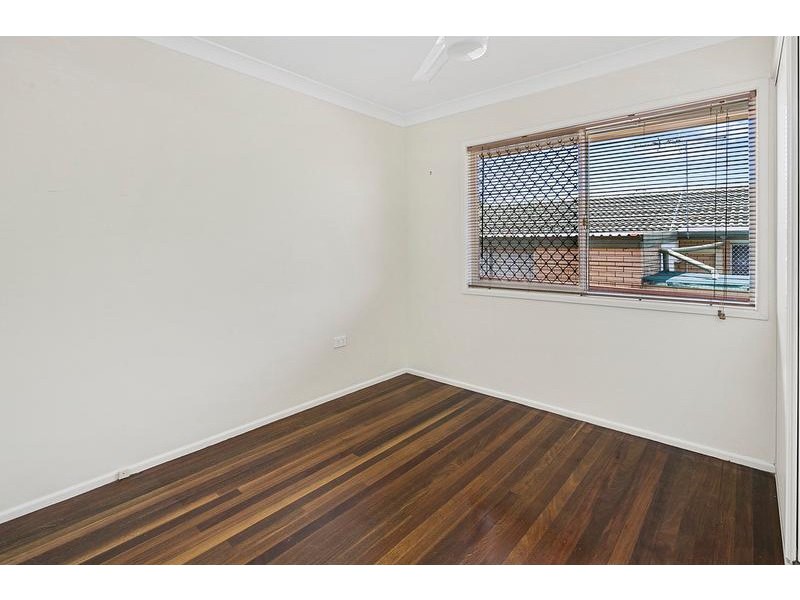 3 Winston Street, Wynnum West QLD 4178