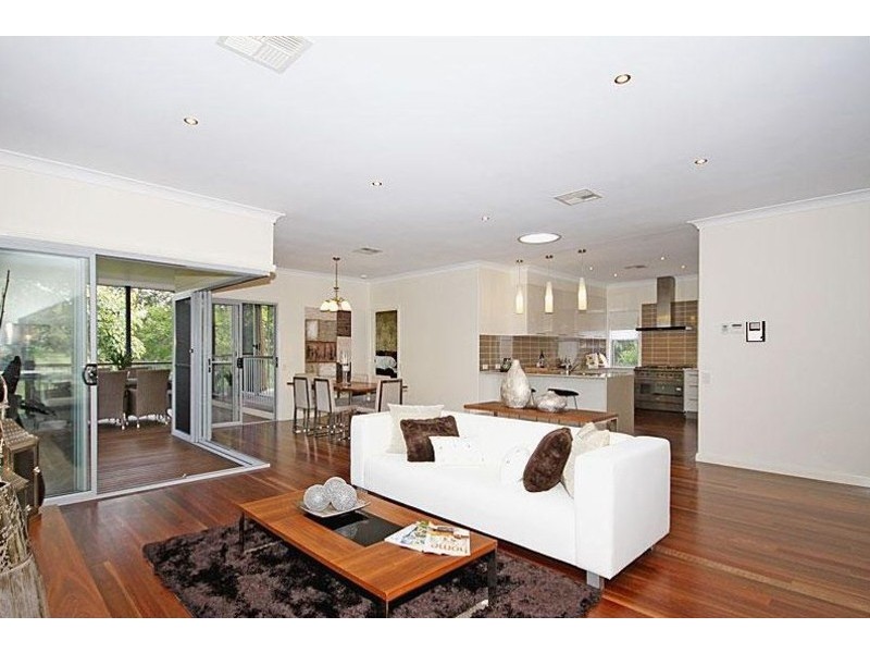 23 Rawson Street, Wooloowin QLD 4030