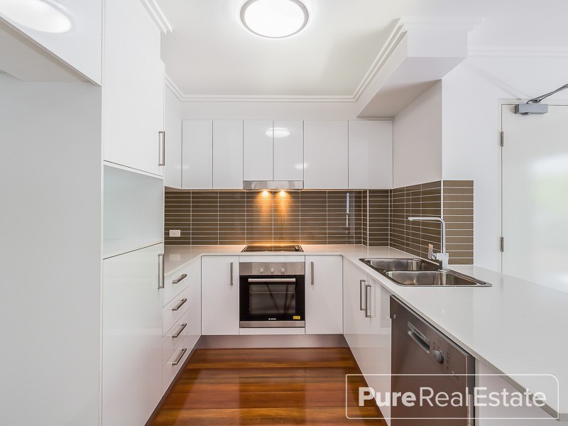 5/146 Cavendish Road, Coorparoo QLD 4151
