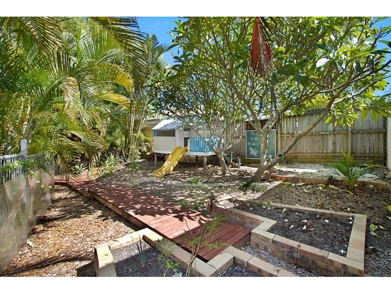 55 Glen Eagles Drive, Robina QLD 4226