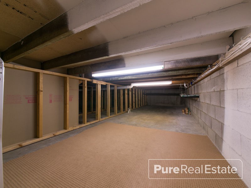 2/8 Belgrave Road, Indooroopilly QLD 4068