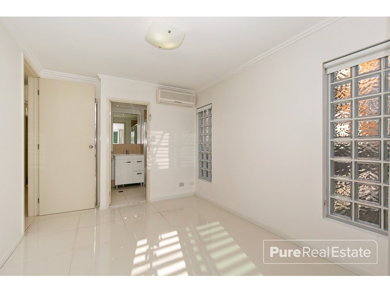 101/28 Dengate Lane, St Lucia QLD 4067
