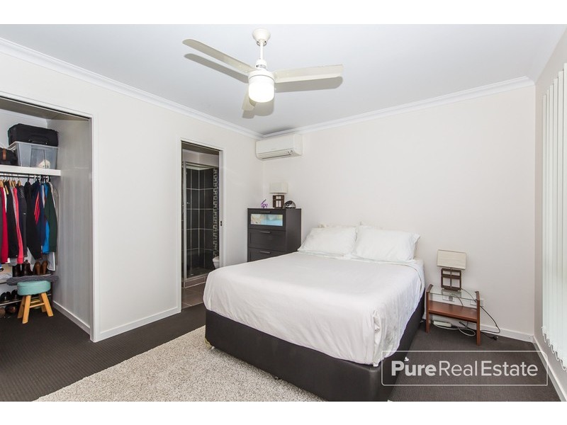 8 Gidran Close, Durack QLD 4077