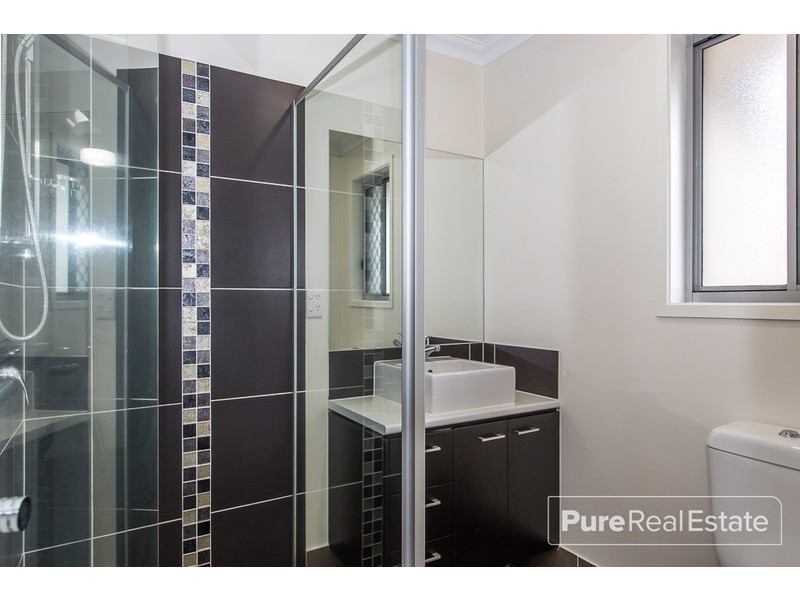 8 Gidran Close, Durack QLD 4077