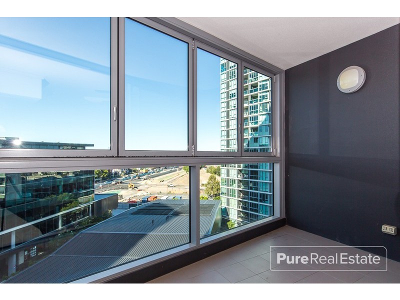 10702/8 Harbour Road, Hamilton QLD 4007