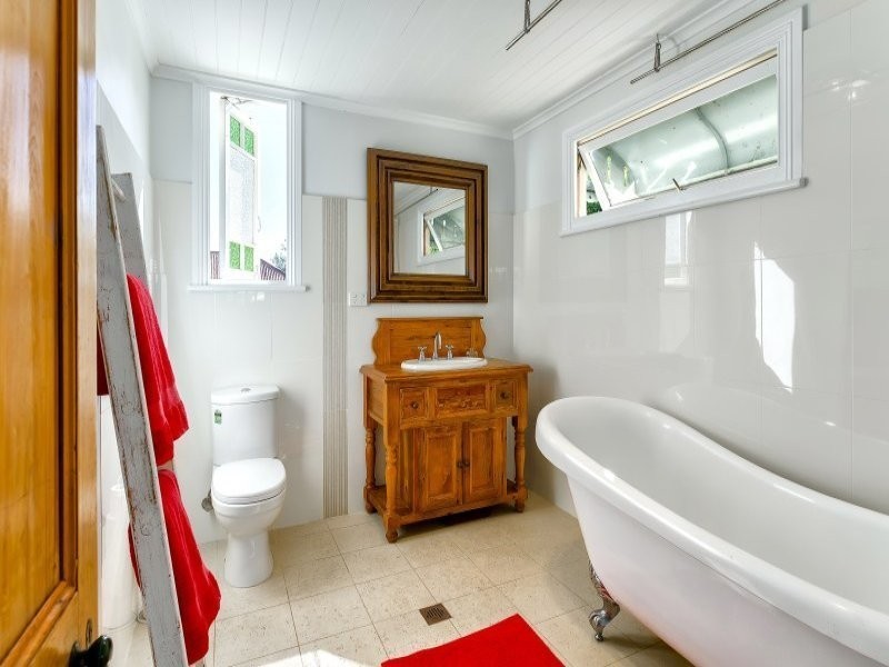 45 Grove Street, Albion QLD 4010