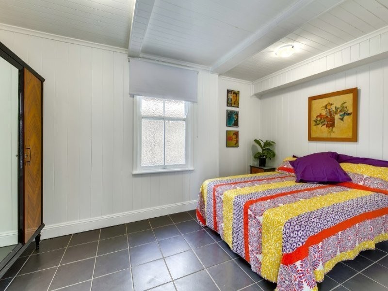 45 Grove Street, Albion QLD 4010