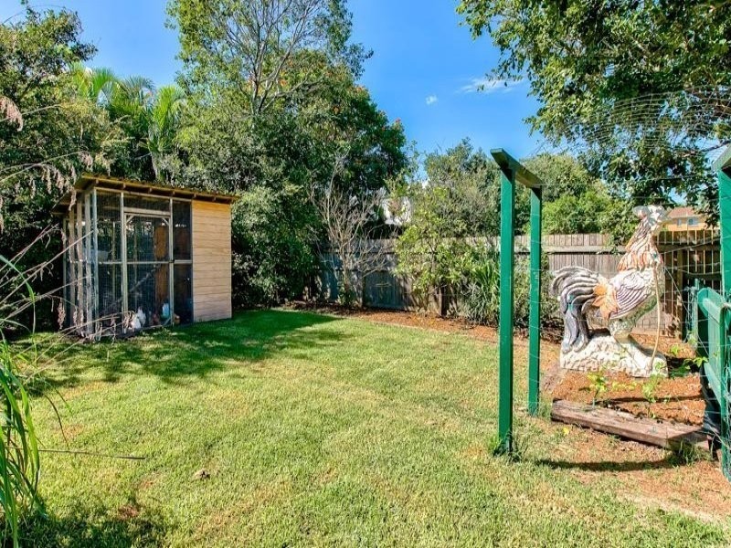 45 Grove Street, Albion QLD 4010