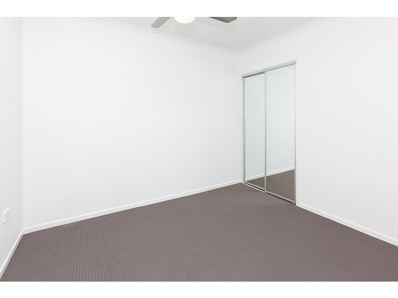 4/22 Oxford Street, Woolloongabba QLD 4102