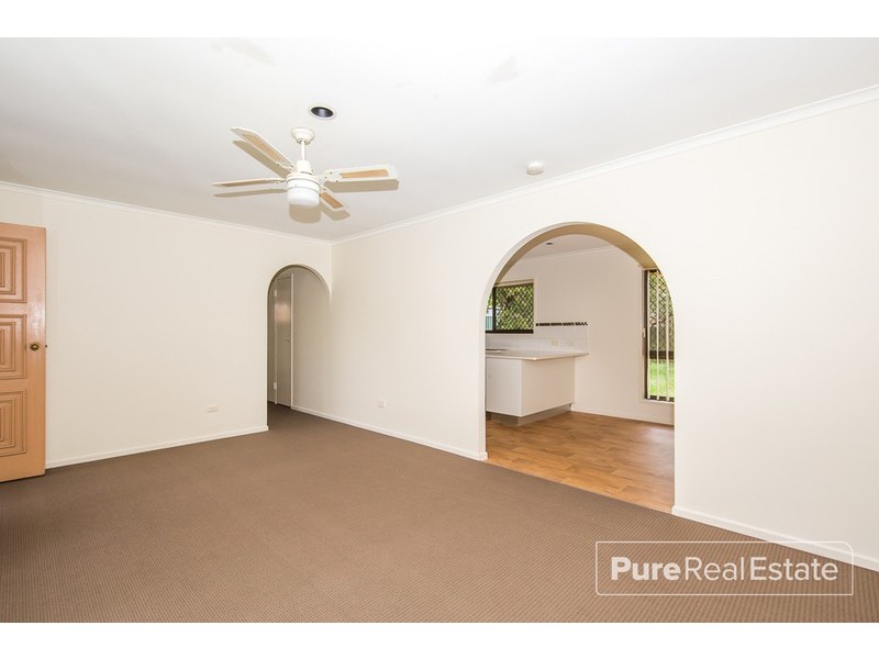 11 Horsley Street, Belmont QLD 4153