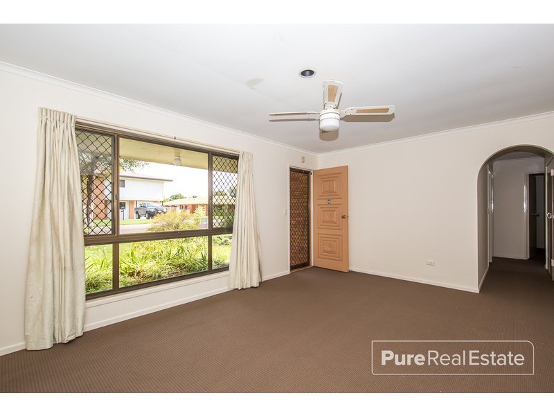 11 Horsley Street, Belmont QLD 4153