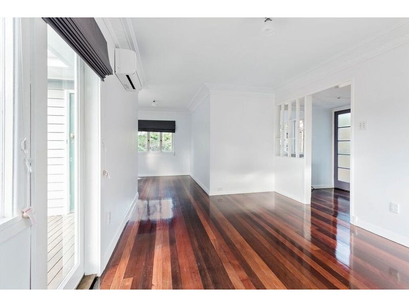 5 Vaucluse Street, Wavell Heights QLD 4012