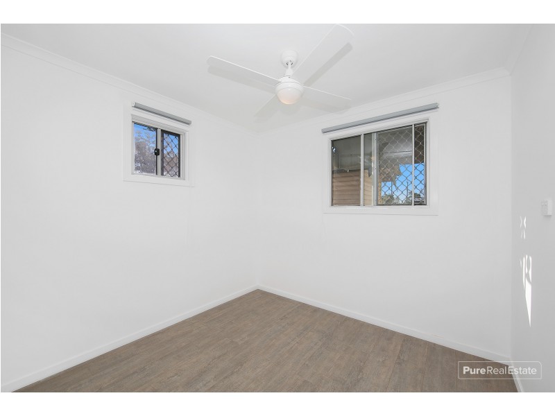 13 Laurel Street, Woodridge QLD 4114