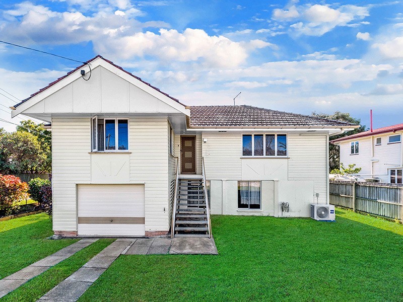 11 Cross Street, Mitchelton QLD 4053