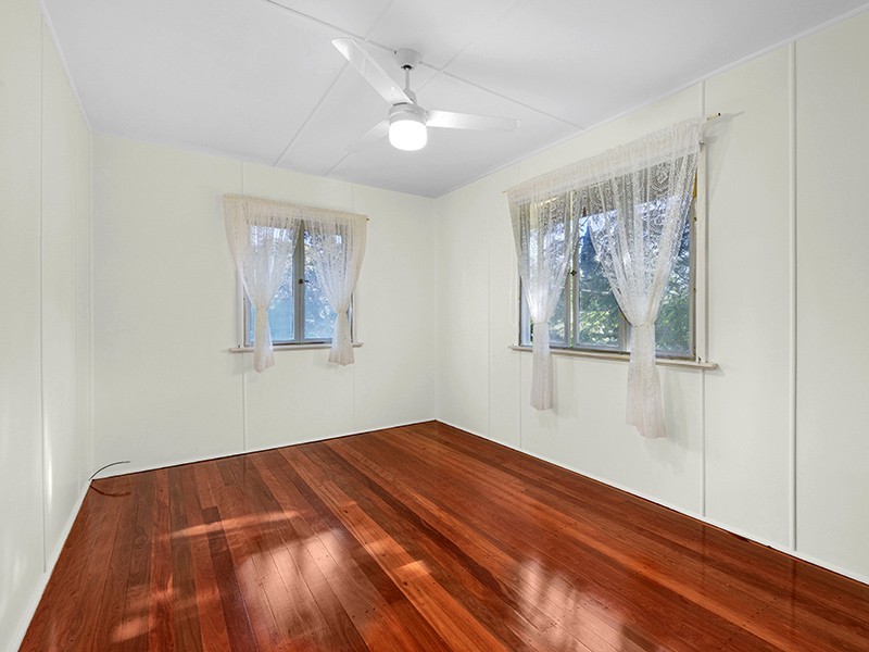 11 Cross Street, Mitchelton QLD 4053